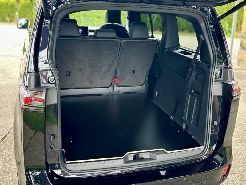 Panel de suelo ID Buzz instalado